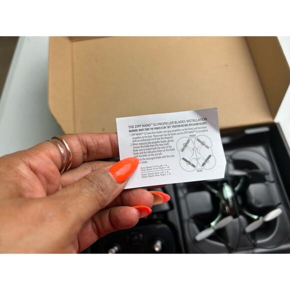 Zipp Nano X2 Drone In/Out door 2.4Ghz Blue & Blk Mini Size - Picture 12 of 16